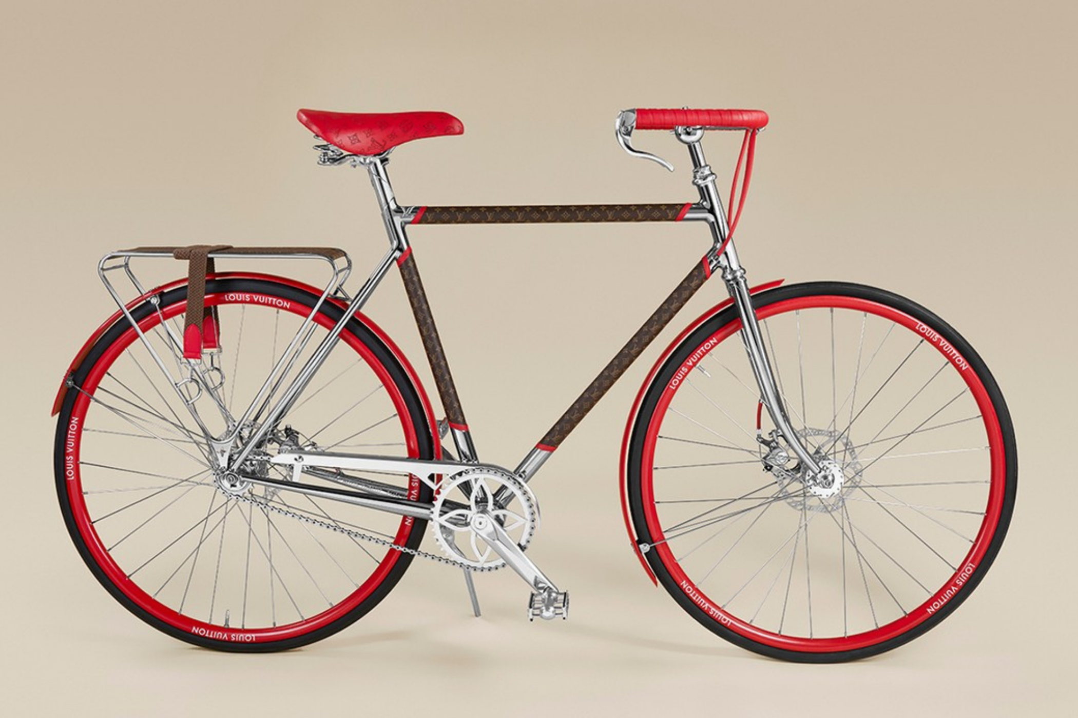The new Louis Vuitton x Maison Tamboite bike is one of the most amazing creations between 2 exceptional brands!
